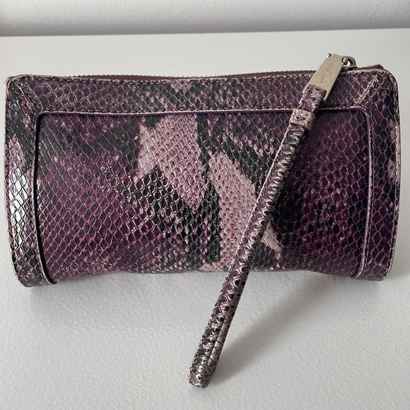 Cole Haan Genuine Leather Clutch Bag/Wristlet - Picture 2 of 7